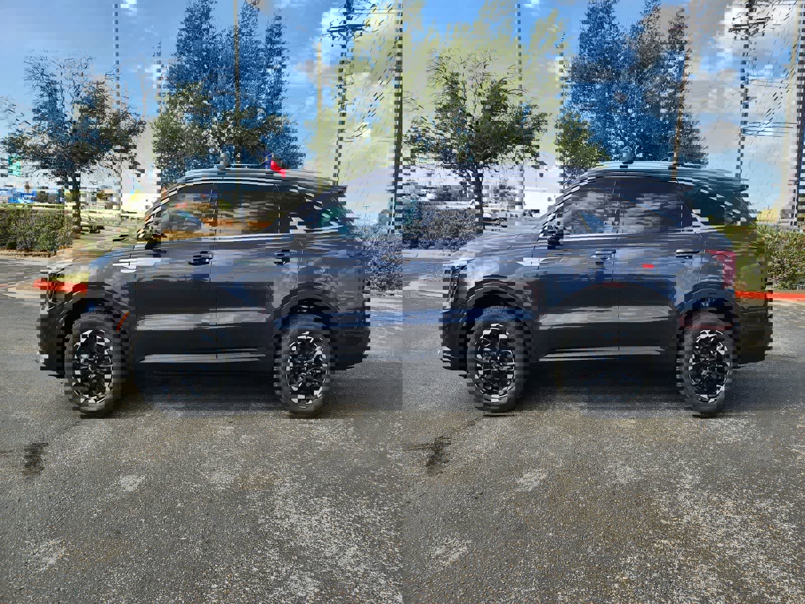 New 2026 Kia Sorento S AWD/4WD image 4