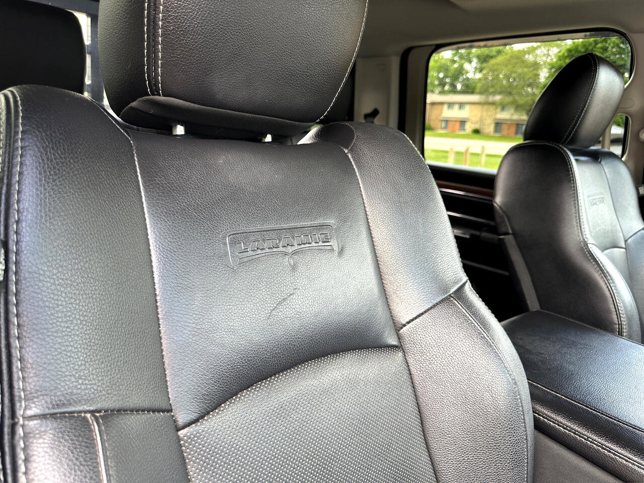 Used 2017 RAM 2500 Laramie w/ Sport Appearance Group image 29