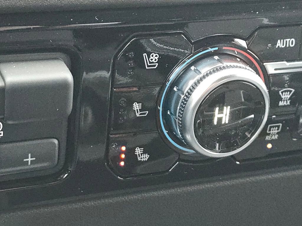 New 2025 GMC Sierra 2500 SLT w/ SLT Premium Package image 5