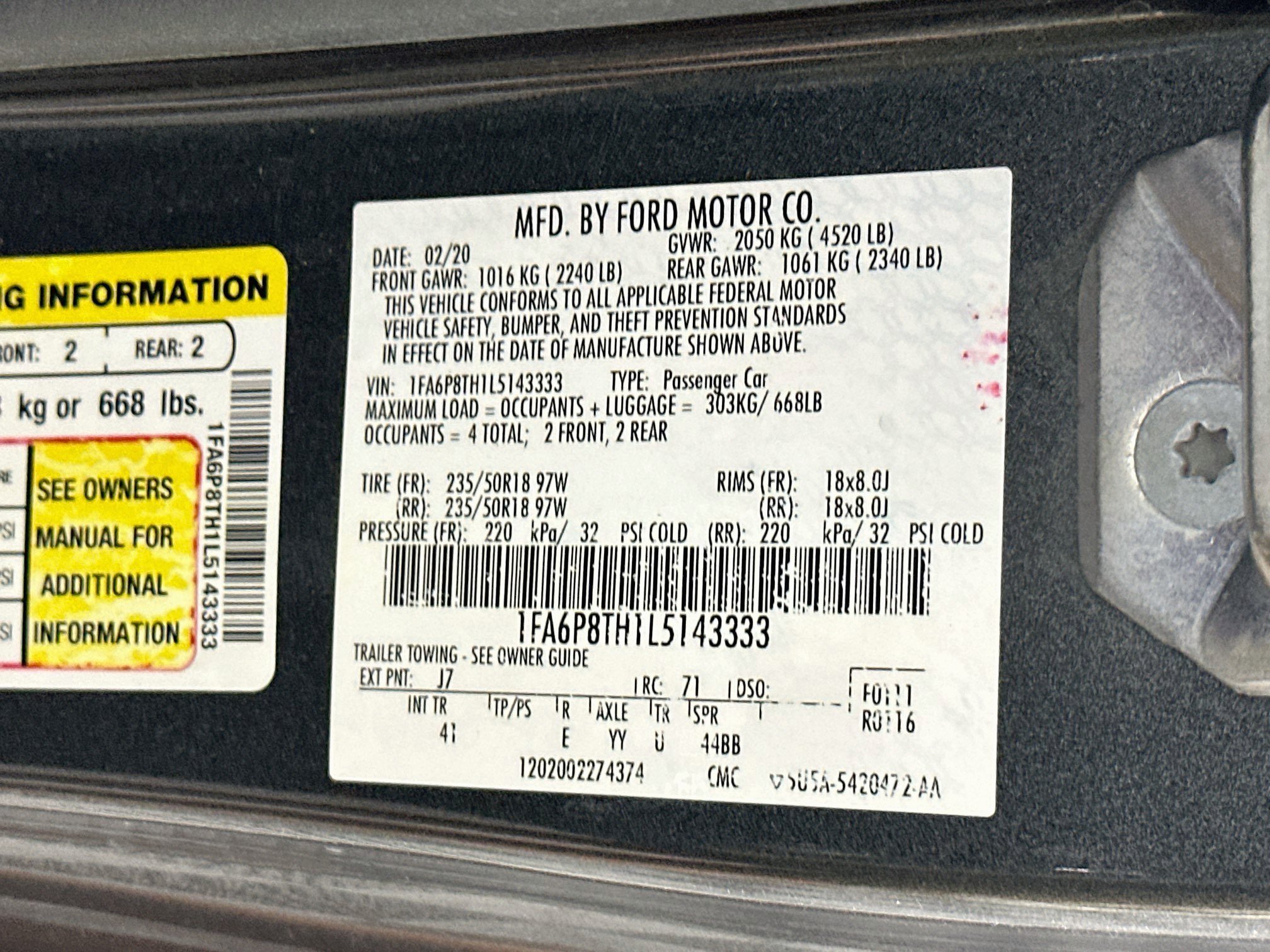 Used 2020 Ford Mustang Premium RWD image 12