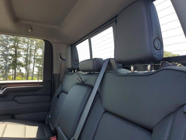 New 2026 GMC Sierra 2500 Denali w/ Denali Reserve Package AWD/4WD image 11
