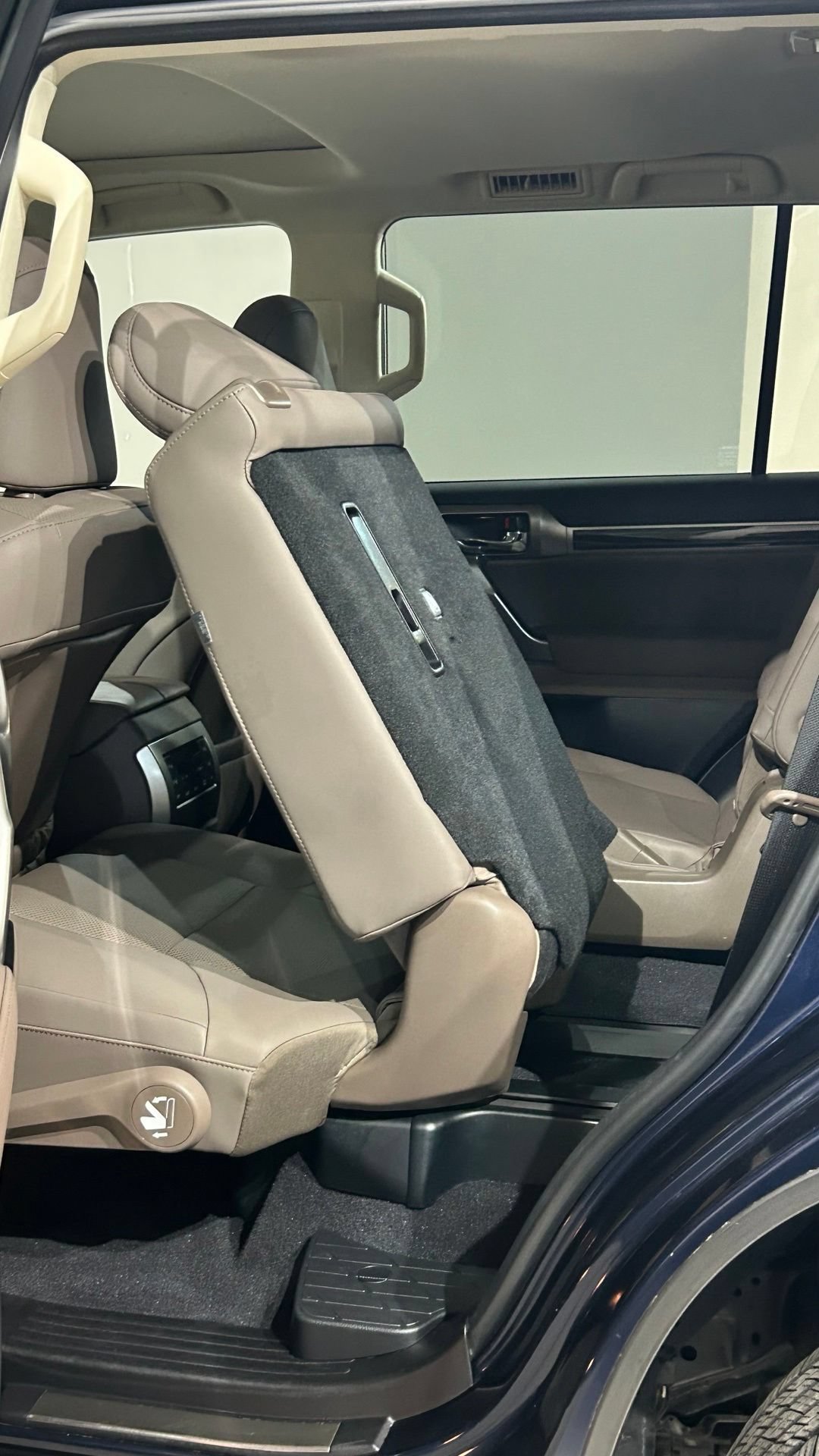 Used 2023 Lexus GX 460 Premium AWD/4WD image 50