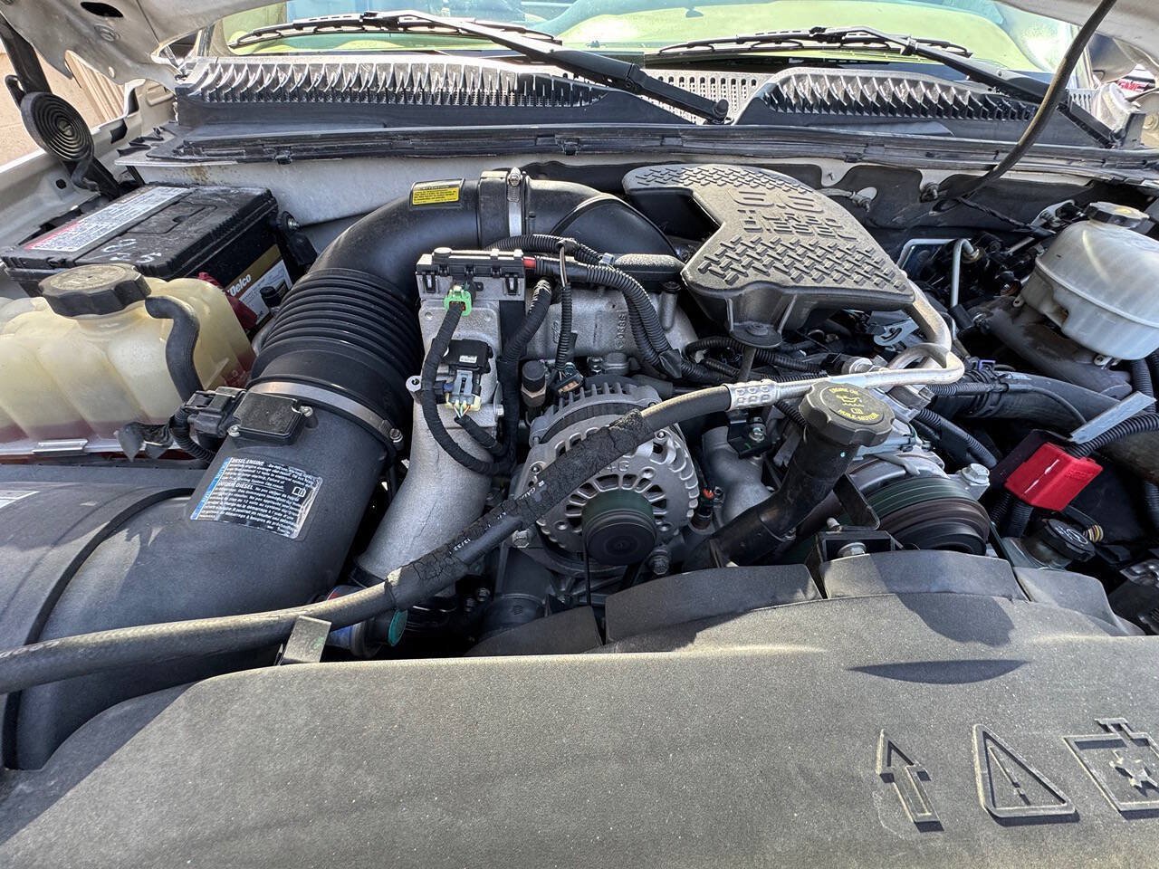 Used 2006 Chevrolet Silverado 2500 W/T w/ Heavy-Duty Power Package AWD/4WD image 29