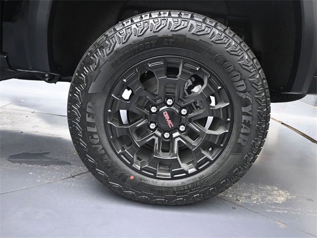 New 2026 GMC Canyon Elevation w/ Convenience Package image 13