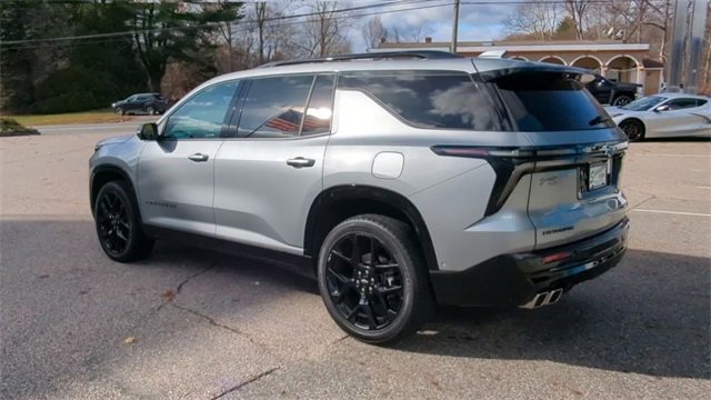 Certified 2024 Chevrolet Traverse RS w/ LPO, Floor Liner Package image 6