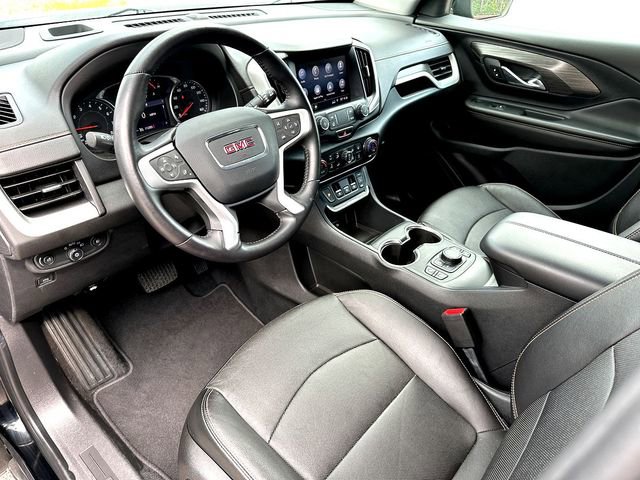 Used 2021 GMC Terrain SLT image 13