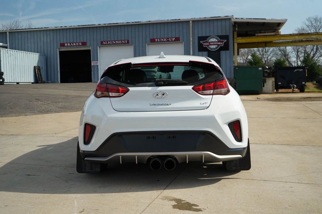 Used 2019 Hyundai Veloster Turbo image 13