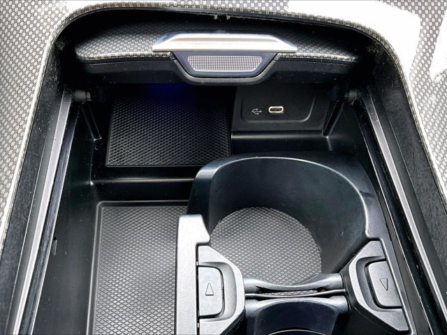 Used 2023 Mercedes-Benz C 300 Sedan image 26