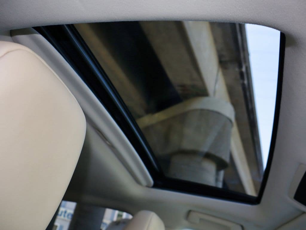 Used 2019 Lexus RX 450h AWD w/ Navigation Package image 58