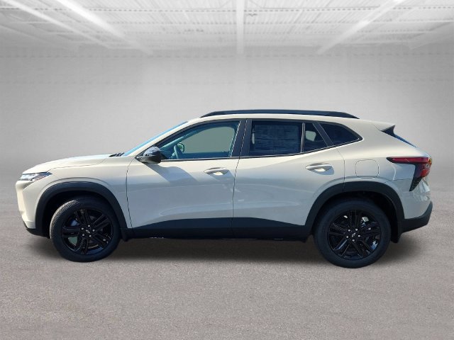 New 2026 Chevrolet Trax ACTIV w/ Sunroof Package FWD image 4