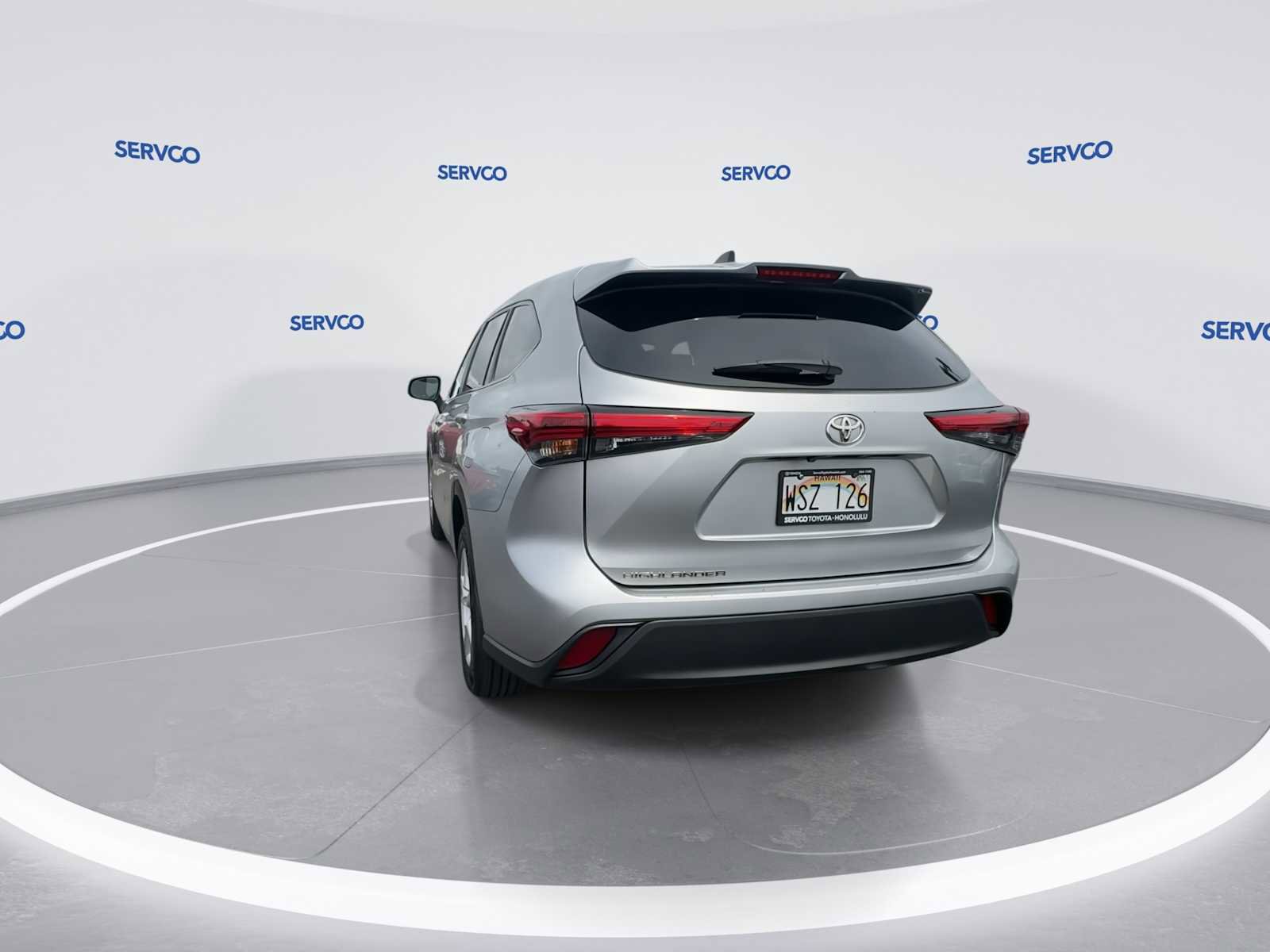 Used 2023 Toyota Highlander L image 7