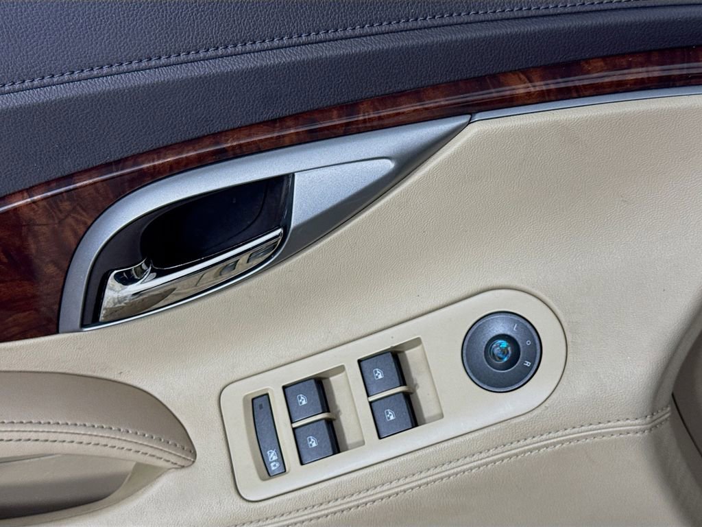 Used 2010 Buick LaCrosse CXL w/ Luxury Package FWD image 21