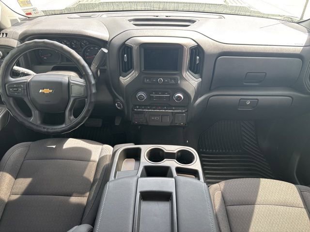 Used 2025 Chevrolet Silverado 2500 Custom w/ Custom Value Package image 23