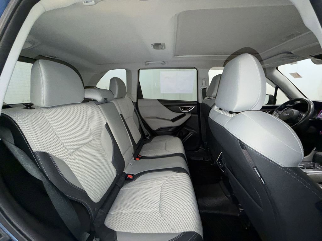 Used 2021 Subaru Forester Premium image 16