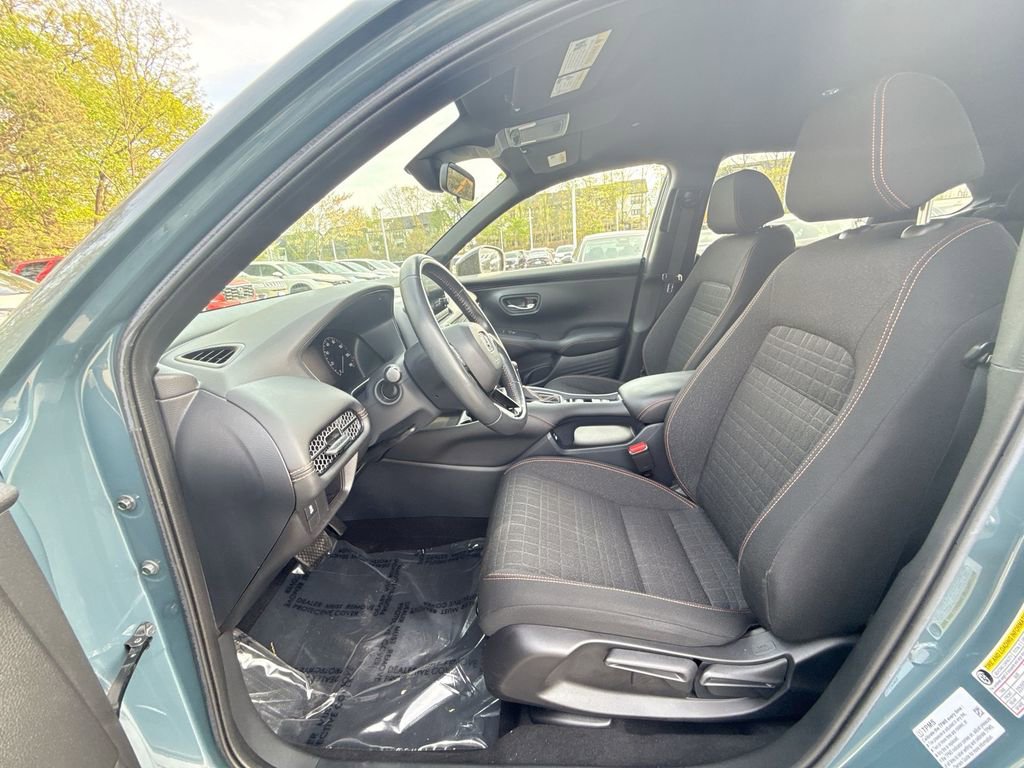 Used 2023 Honda HR-V Sport image 13