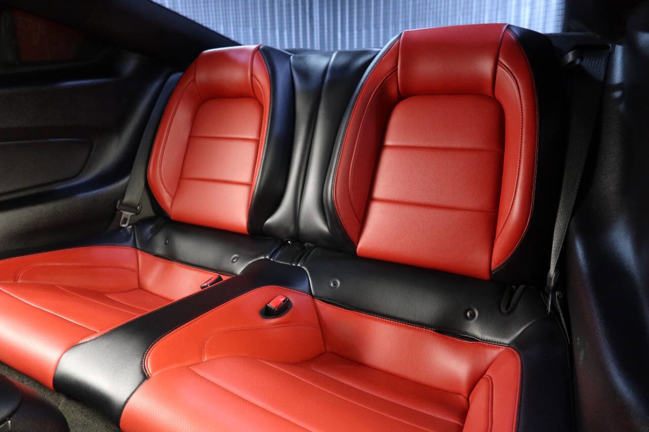 Used 2017 Ford Mustang GT Premium w/ GT Performance Package image 16