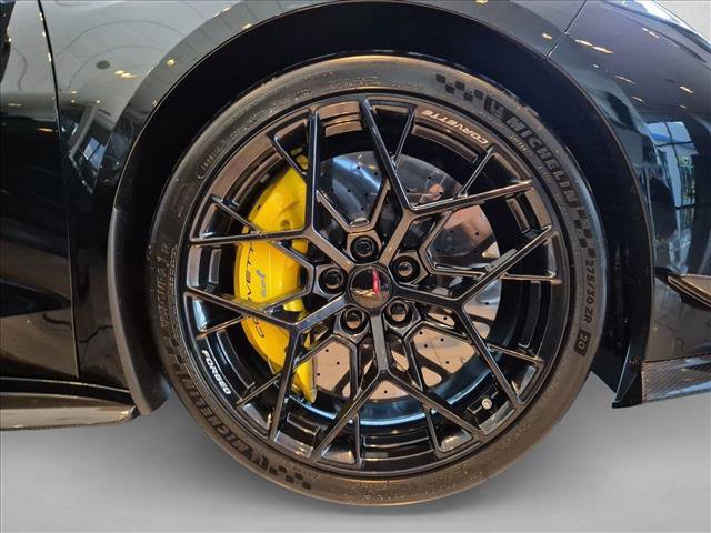 New 2027 Chevrolet Corvette ZR1 w/ ZR1 Carbon Fiber Aero Package RWD image 8