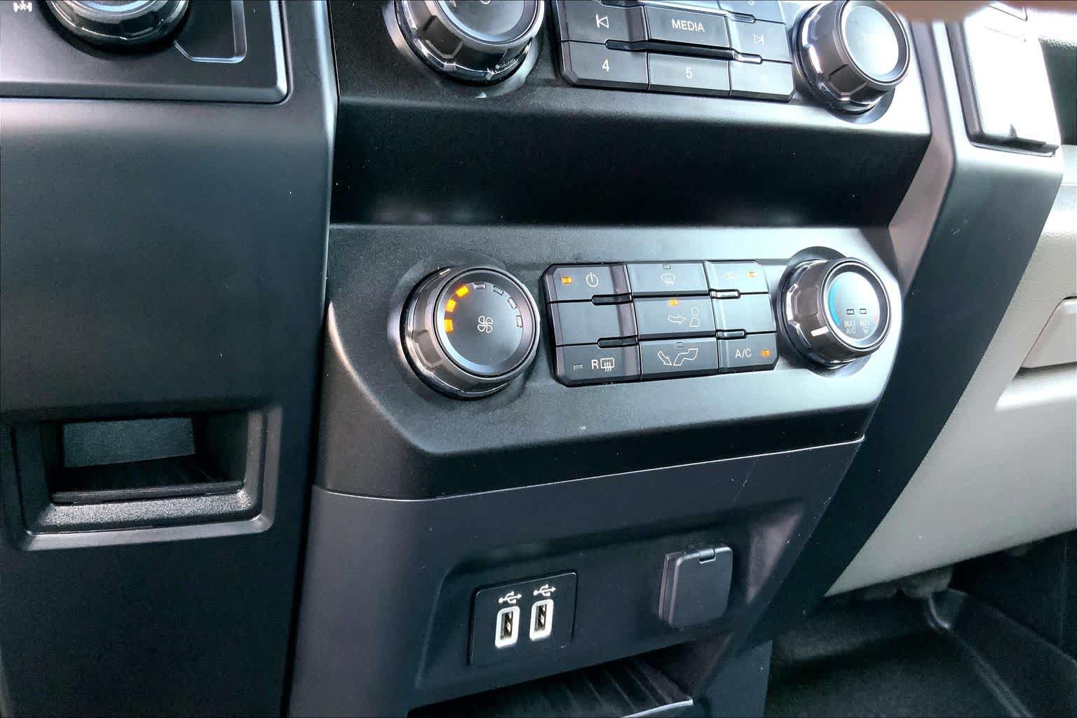 Used 2019 Ford F150 XL w/ Equipment Group 101A Mid RWD image 34