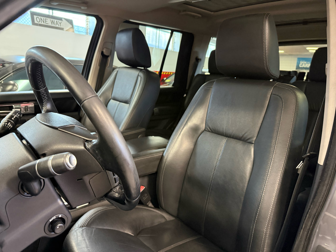 Used 2012 Land Rover LR4 HSE LUX image 27