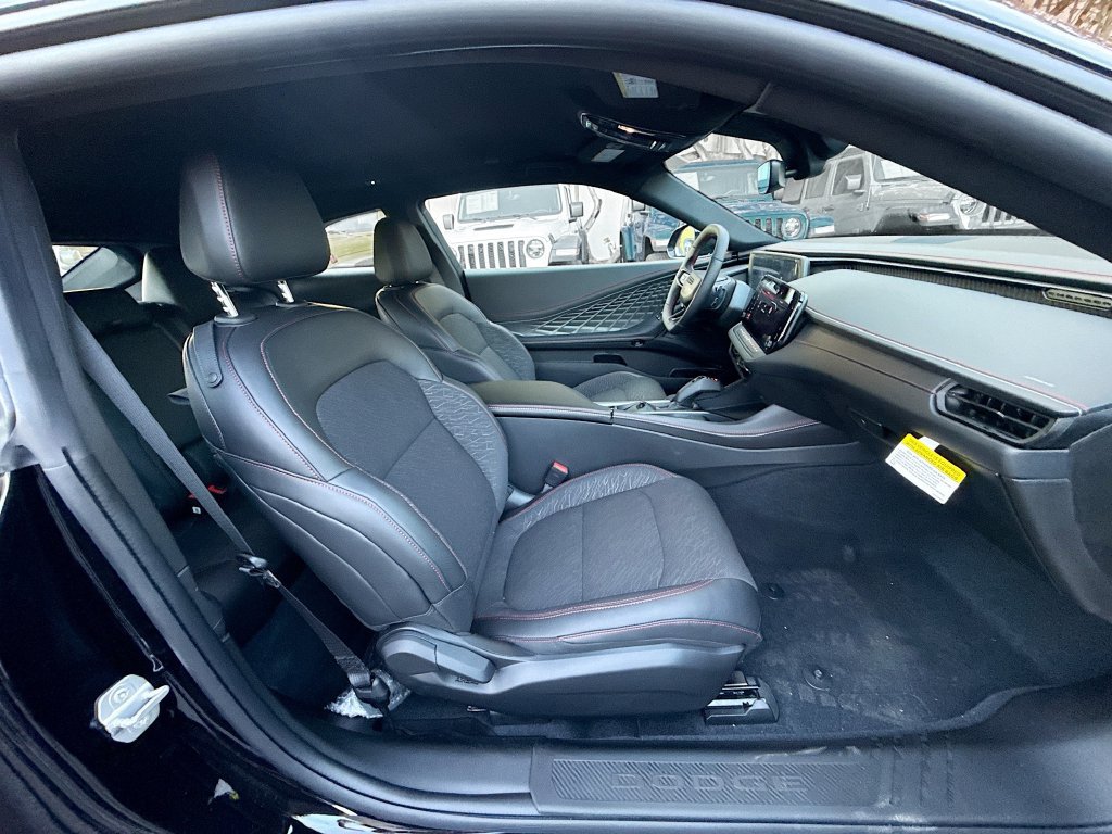 New 2026 Dodge Charger Scat Pack w/ Blacktop Package AWD/4WD image 32