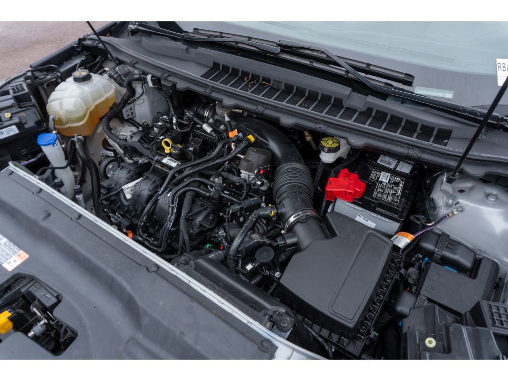 Used 2024 Ford Edge Titanium image 28