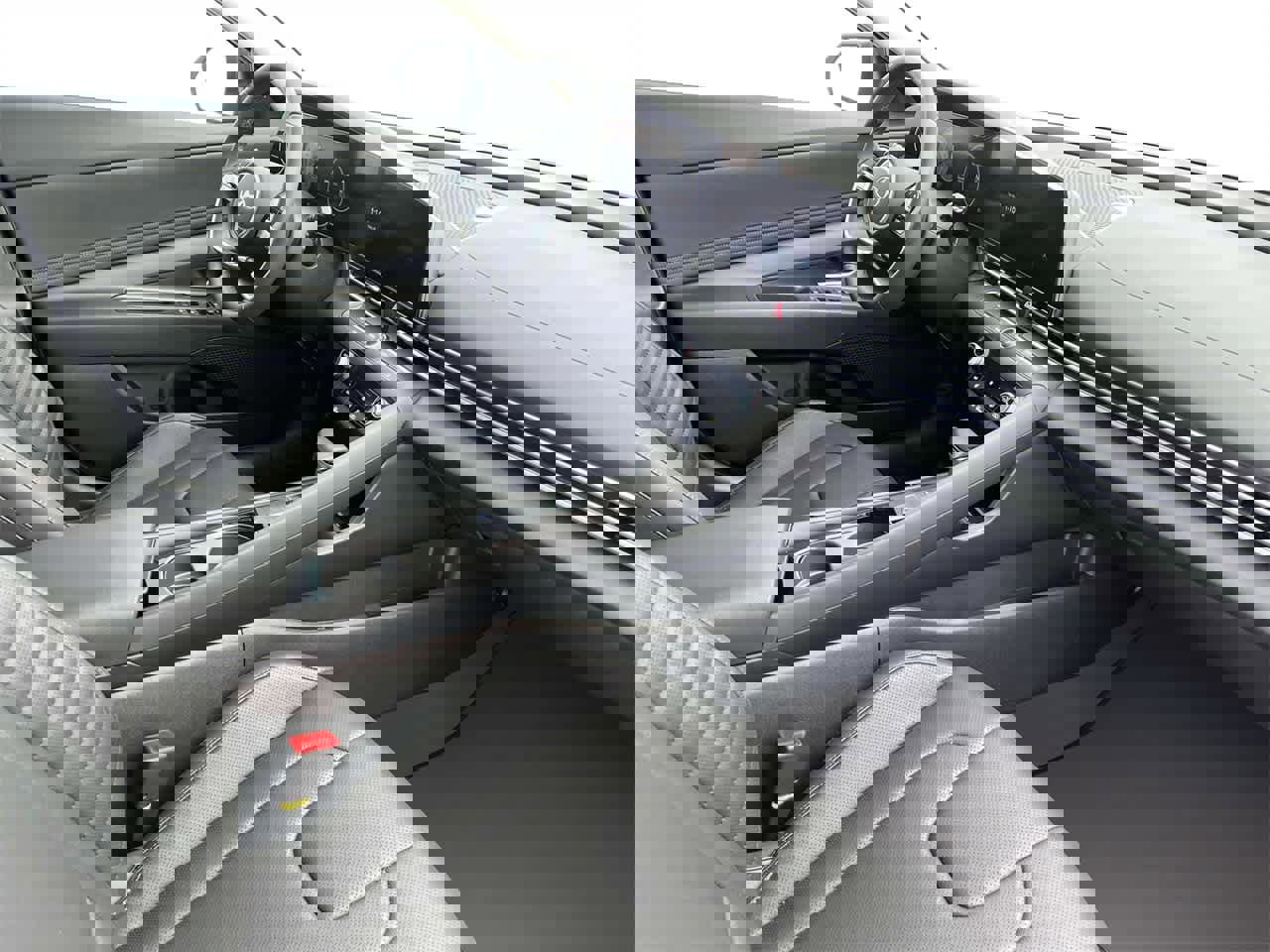 New 2025 Hyundai Elantra Limited image 11