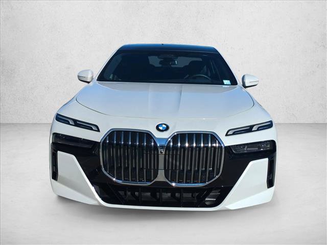 Certified 2025 BMW 740i RWD video 2