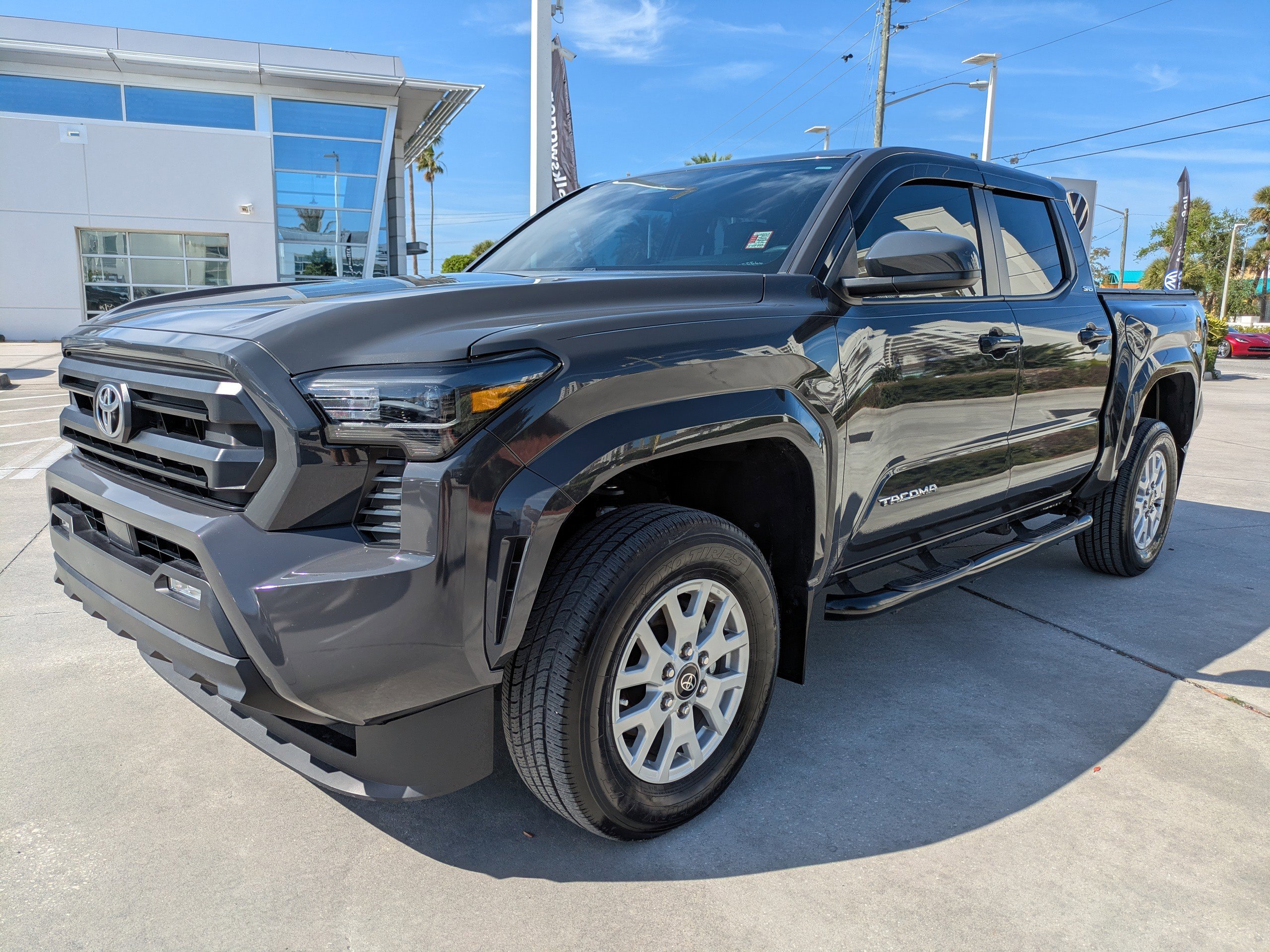 Used 2024 Toyota Tacoma SR5 image 8