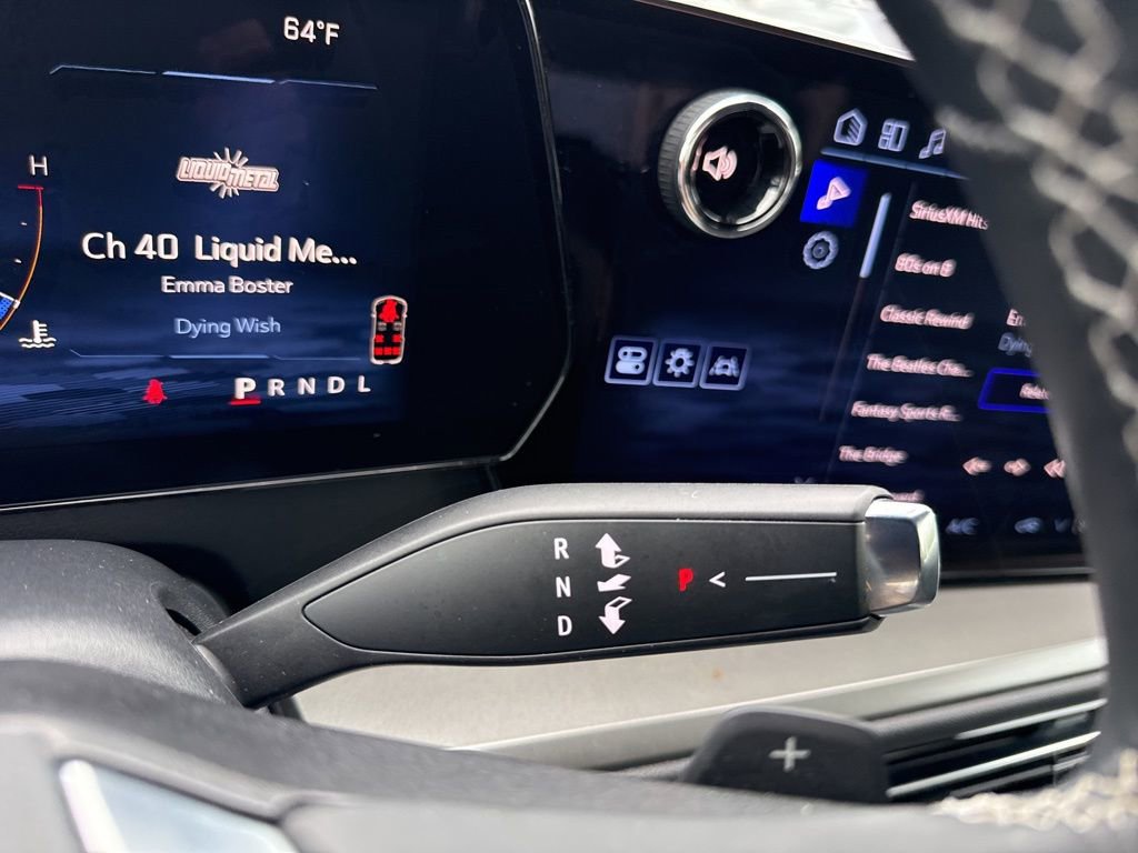 Used 2025 Chevrolet Traverse LT image 17