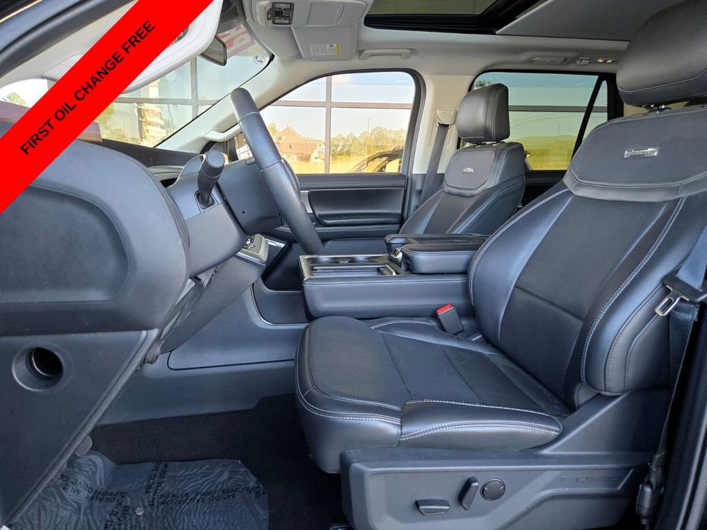 Used 2025 Ford Expedition Max Platinum image 10