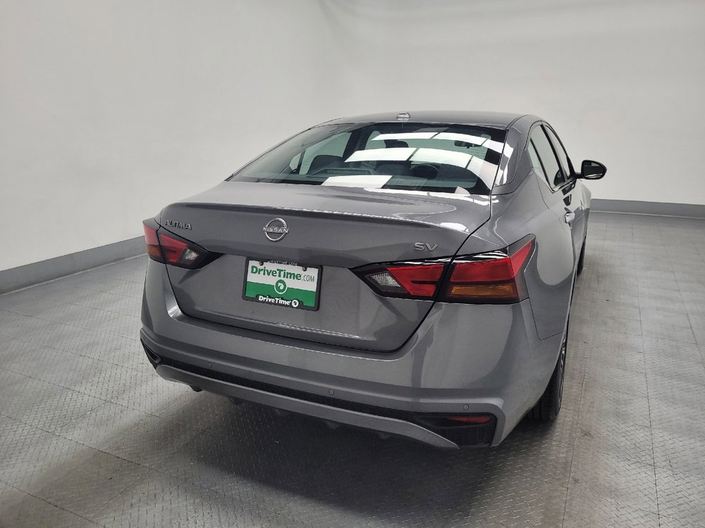 Used 2024 Nissan Altima 2.5 SV image 7