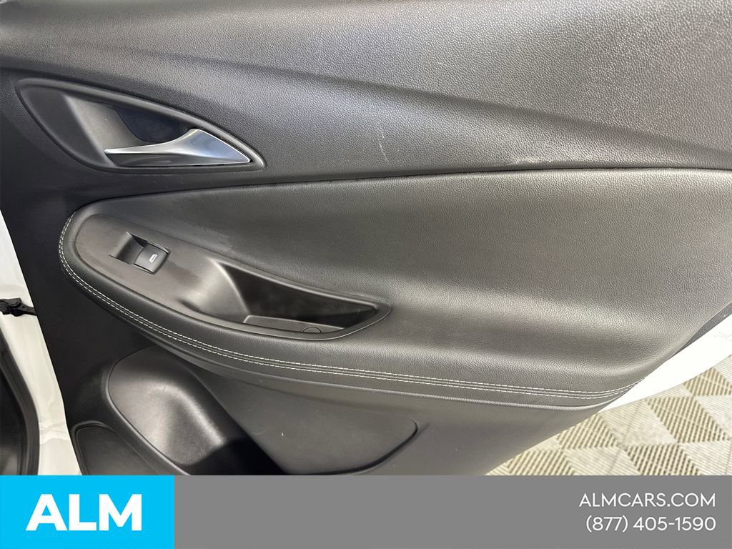 Used 2023 Buick Encore GX Preferred w/ Cold Weather Comfort Package image 20