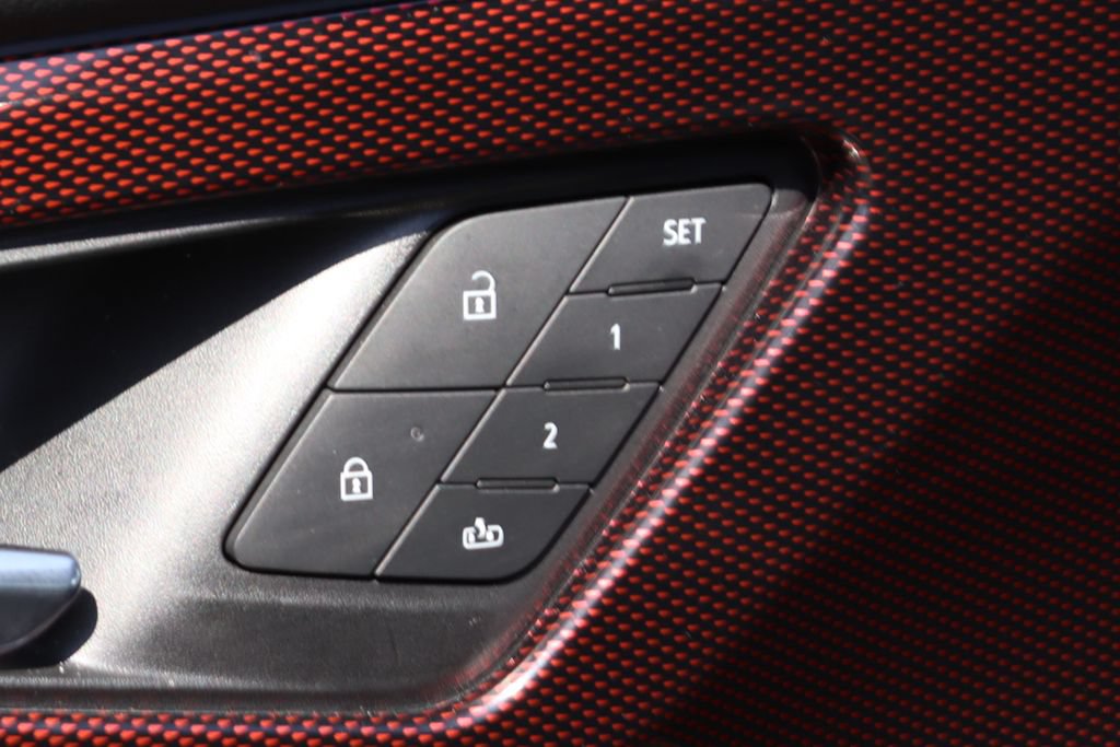 Used 2026 Chevrolet Traverse RS w/ LPO, Floor Liner Package FWD image 18