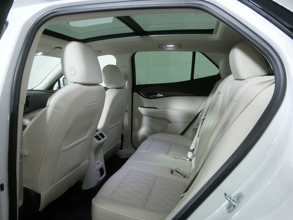 Used 2023 Buick Envision Avenir image 22