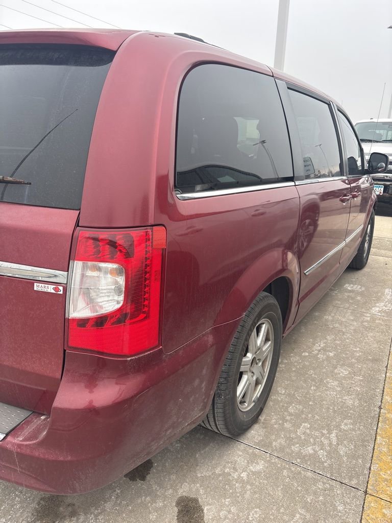 Used 2012 Chrysler Town & Country Touring w/ Entertainment Group #1 image 8