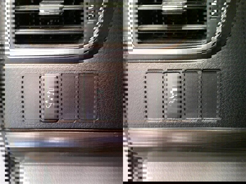 Used 2017 Toyota Camry LE image 21