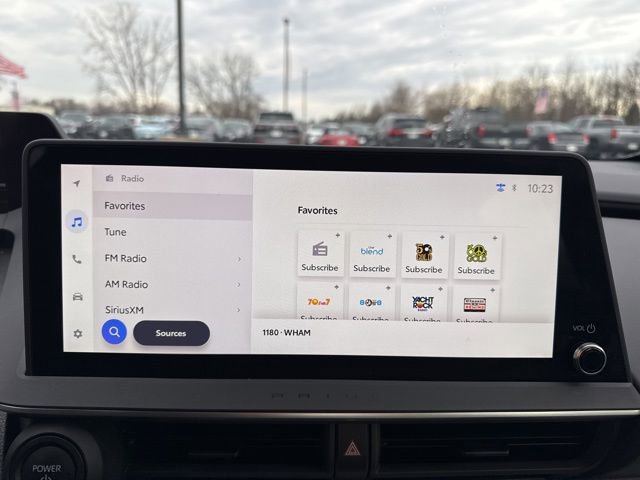 Used 2024 Toyota Prius XLE image 25