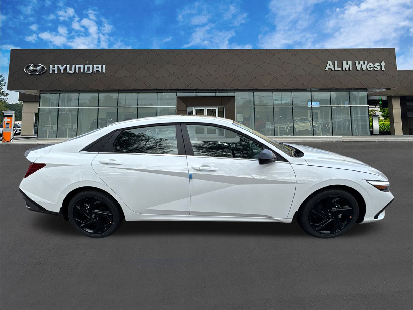 New 2026 Hyundai Elantra SEL Sport image 4