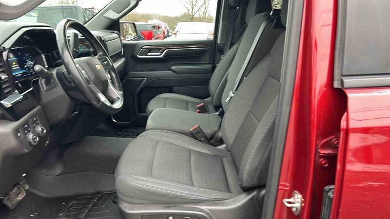Used 2023 Chevrolet Silverado 1500 LT image 17