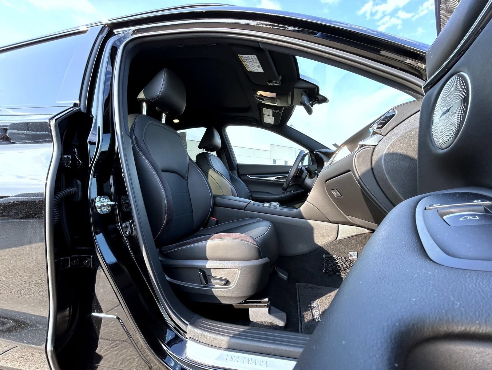 Certified 2023 INFINITI QX50 Sport w/ Cargo Package AWD/4WD image 15