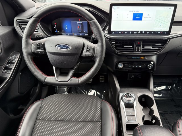 Certified 2024 Ford Escape ST-Line w/ Tech Pack #1 AWD/4WD image 8