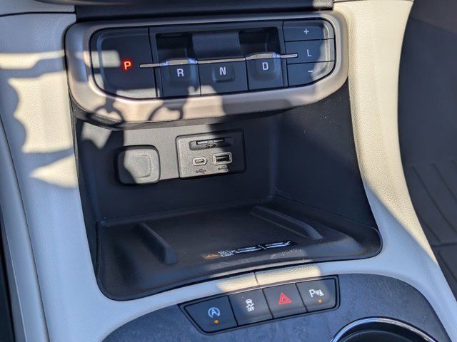 Used 2023 GMC Acadia Denali image 27