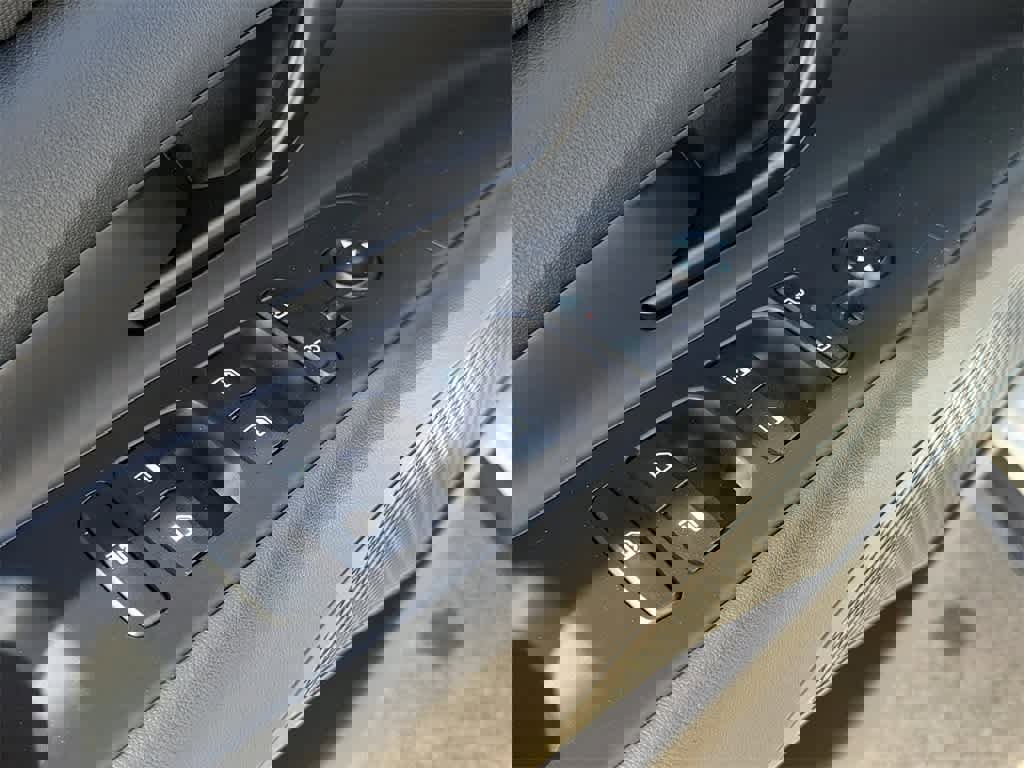 New 2025 Hyundai Elantra N Line image 17