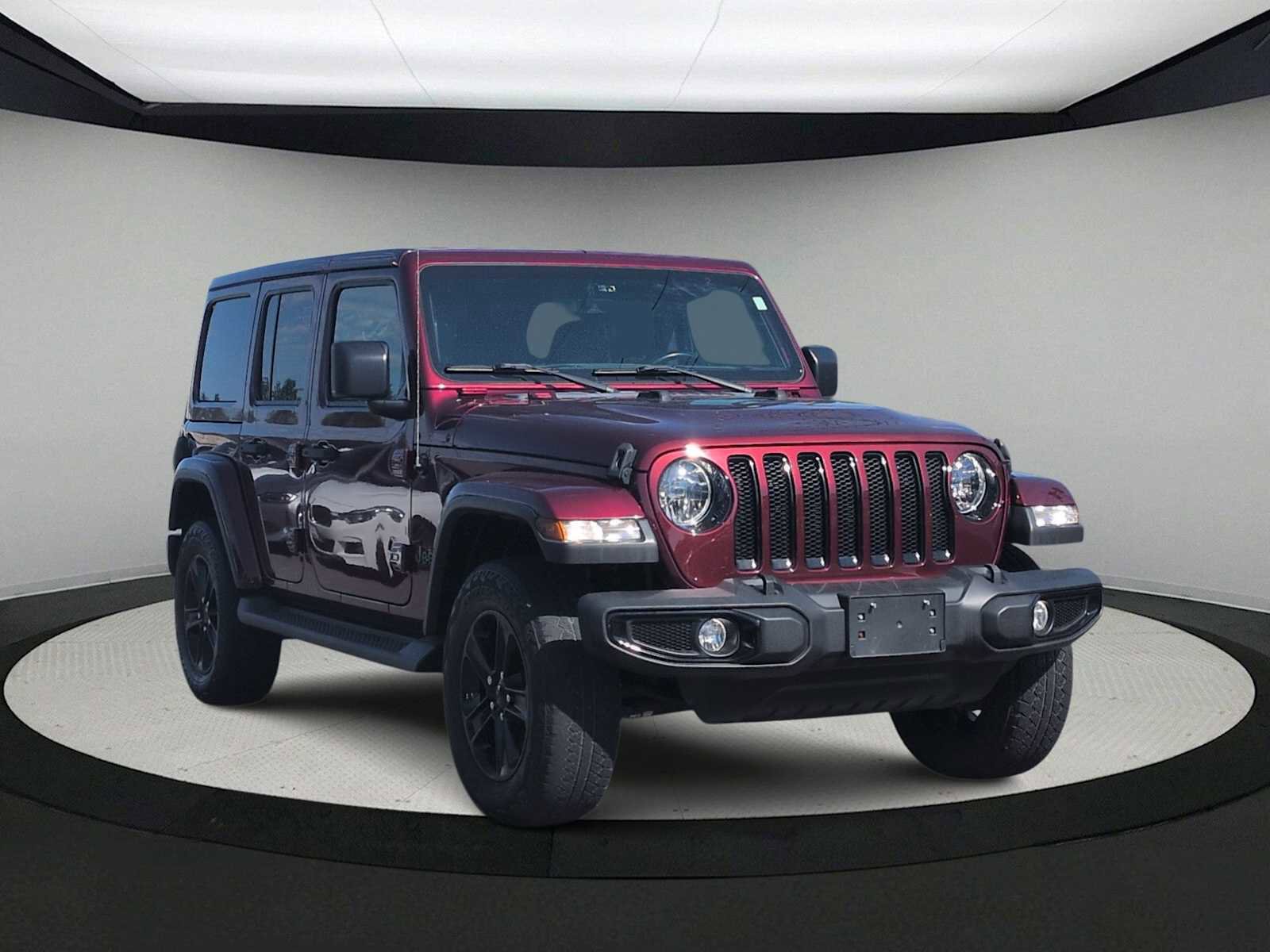 Used 2021 Jeep Wrangler Unlimited Sahara AWD/4WD image 2
