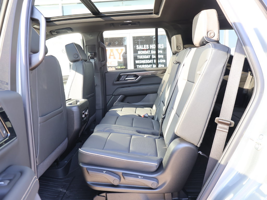 New 2026 GMC Yukon Elevation w/ Technology Package AWD/4WD image 28