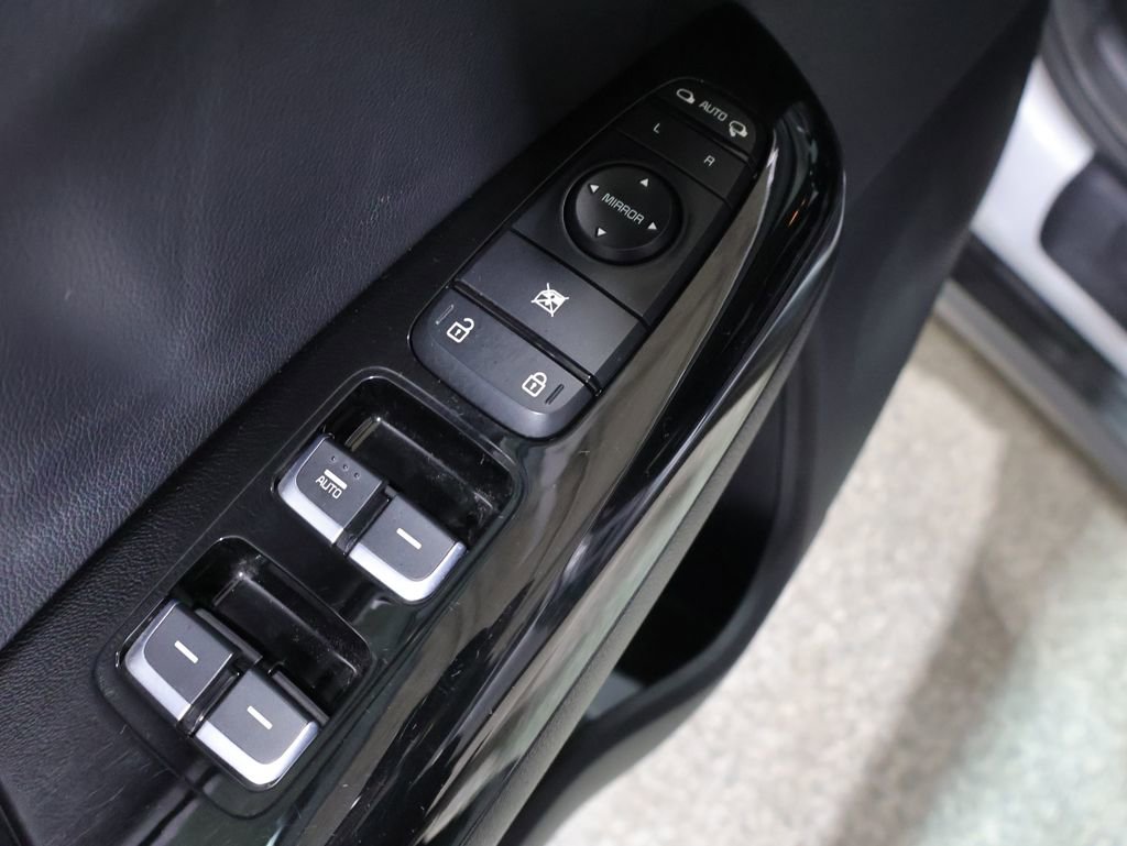 Used 2018 Kia Sportage EX image 14