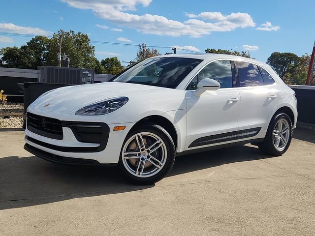 New 2026 Porsche Macan image 1