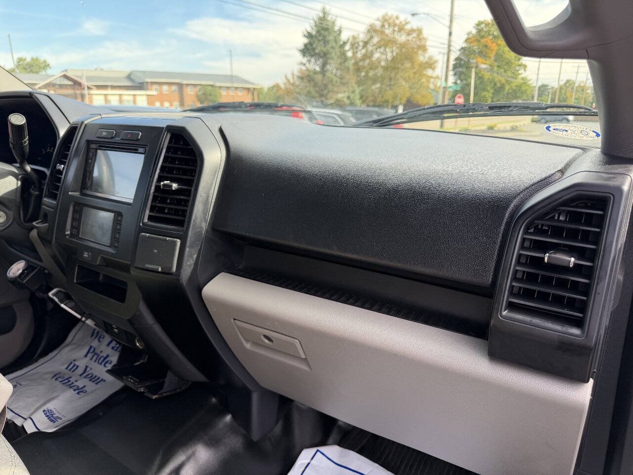 Used 2016 Ford F150 XL w/ Equipment Group 101A Mid RWD image 12