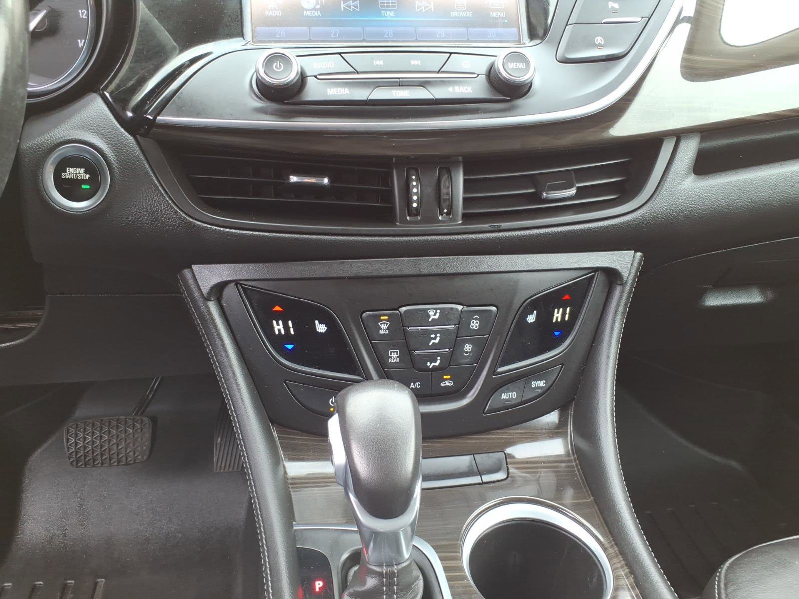 Certified 2020 Buick Envision Essence FWD image 21