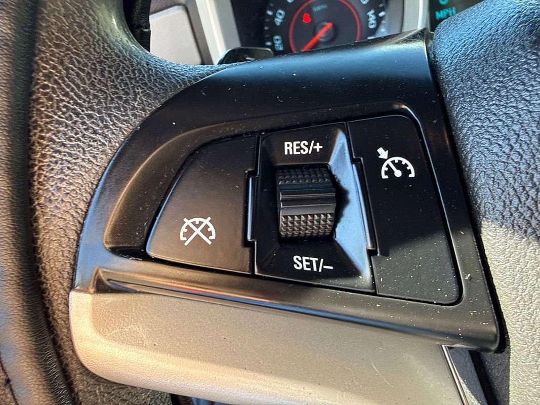 Used 2013 Chevrolet Camaro LS RWD image 12